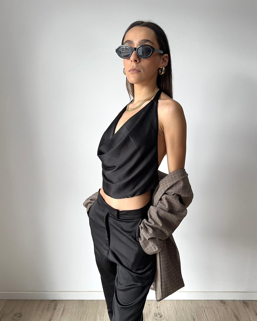 Top Black
